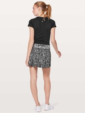 Lululemon Pace Rival Skirt (Tall) Chirasu Black / Chirakasu Alpine White